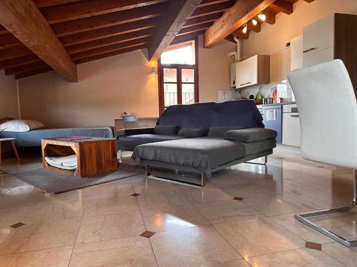 Loft Gardasee Lonato Exteriér fotografie