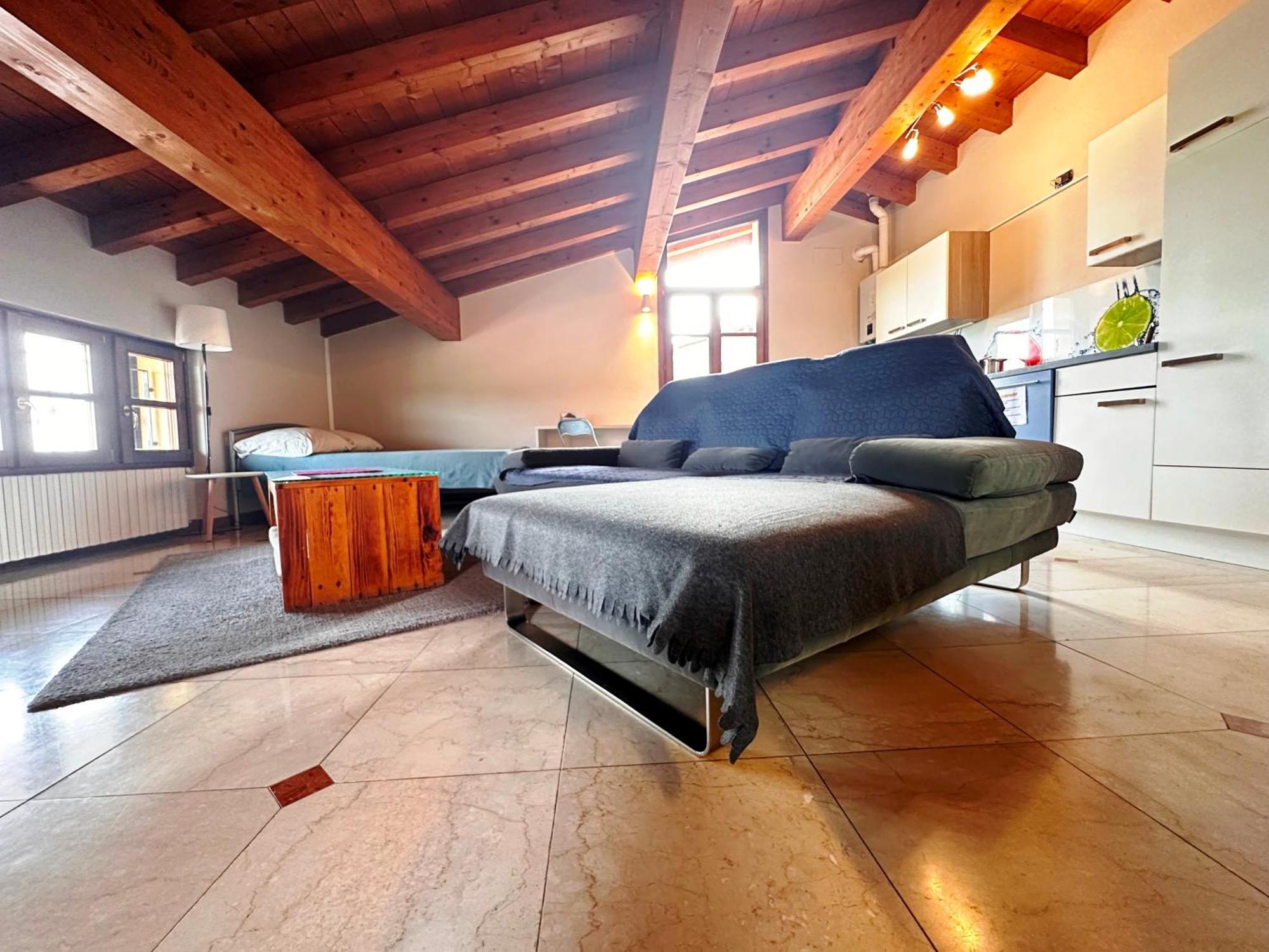 Loft Gardasee Lonato Exteriér fotografie
