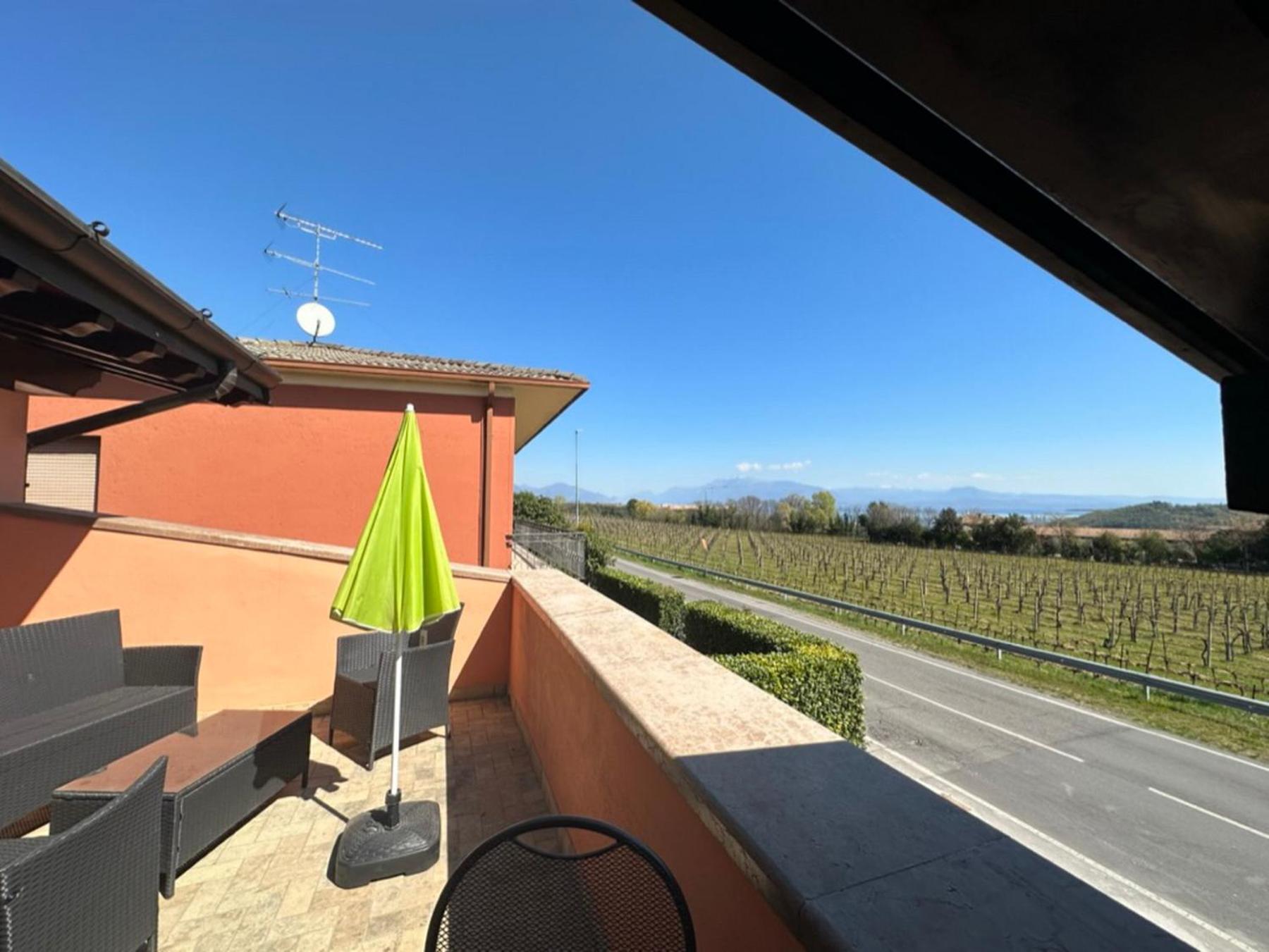 Loft Gardasee Lonato Exteriér fotografie